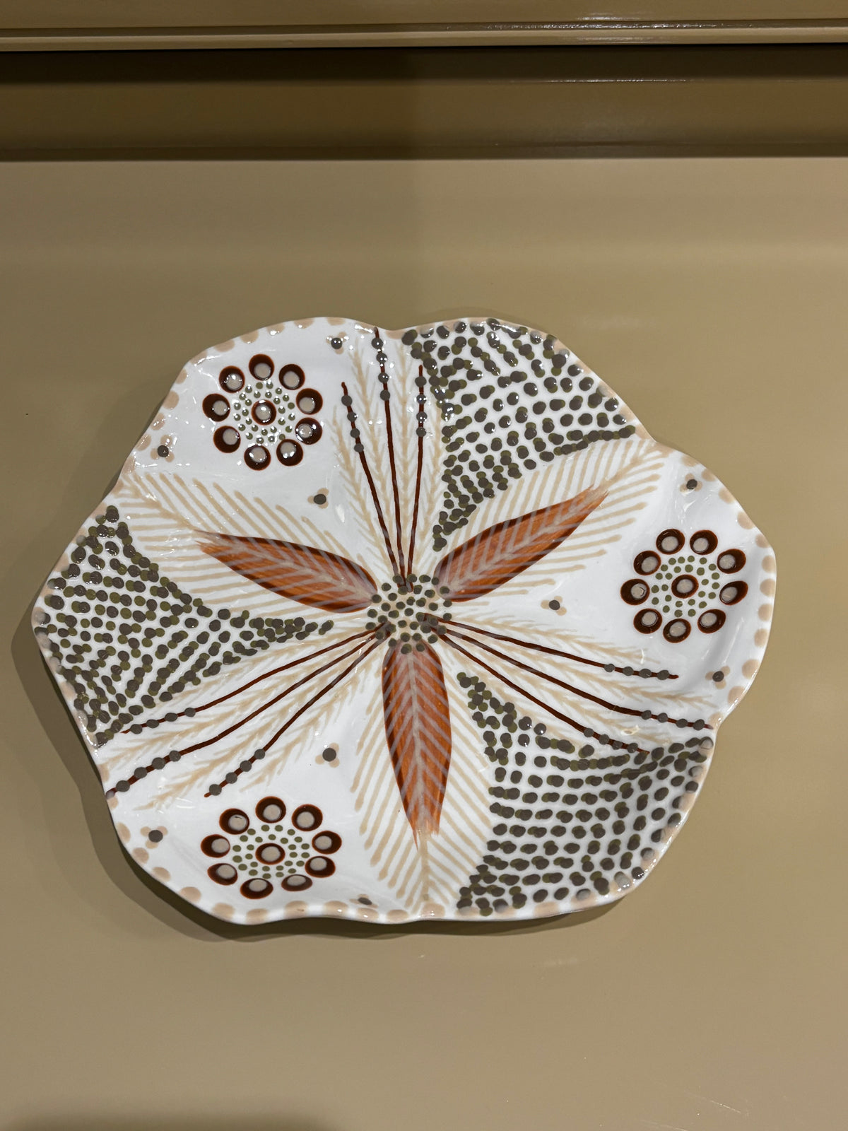 Tulip Dinner Service