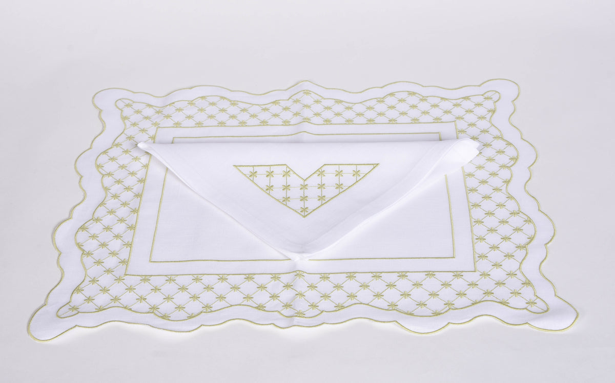 Fleur Placemat and Napkin Set