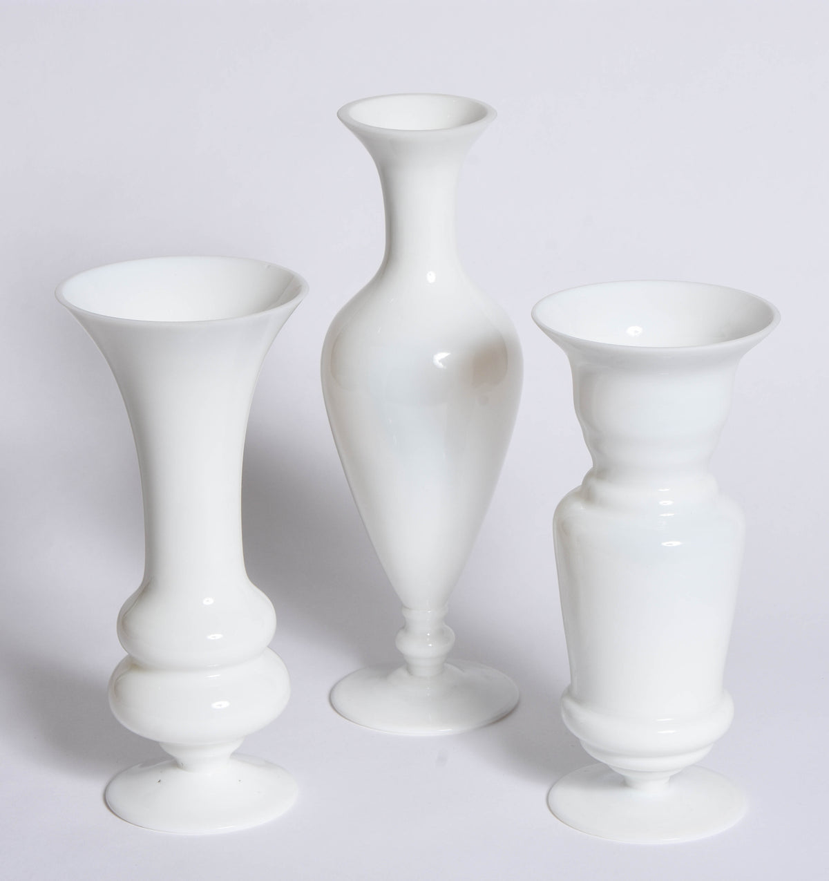 White Donata Vase Set